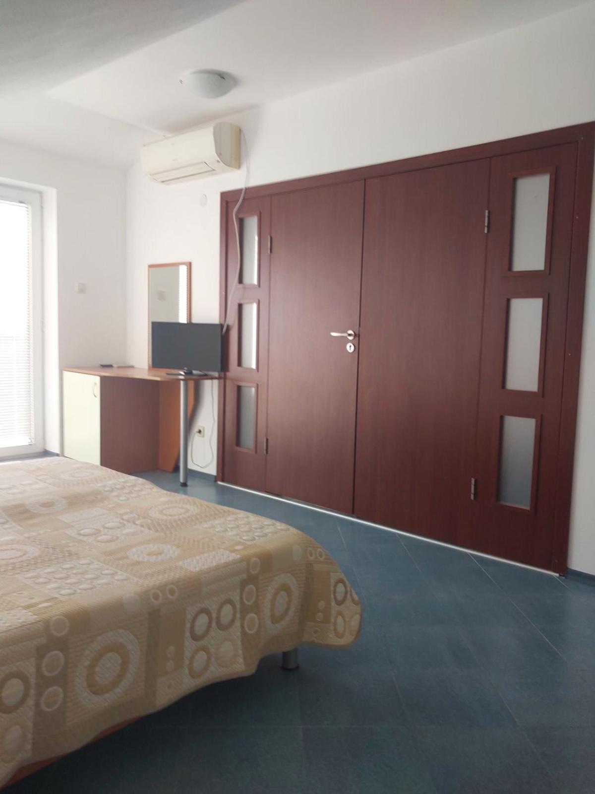 Family Hotel Maritime Ahtopol Exterior photo